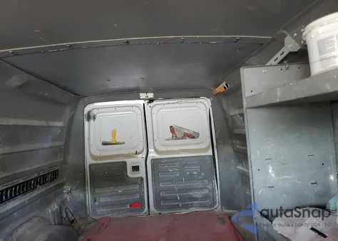 2013 Ford Econoline E350 Super Duty Van из США, поврежденный, VIN 1FTSE3EL0DDB34181